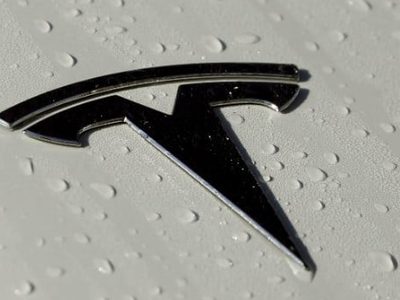 Tesla cesa a empleados por intentos de organización sindical en Nueva York