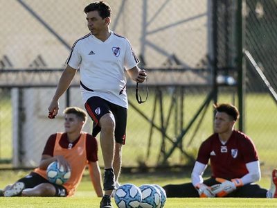Cuándo vuelve River a los entrenamientos y las dos figuras que no podrán estar