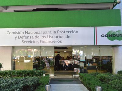 Condusef: 129 instituciones financieras resultaron afectadas por suplantación de su nombre comercial