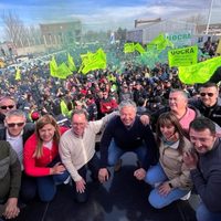 Rolando Figueroa y Gloria Ruiz recorrieron Plottier a cinco días de las elecciones a intendente