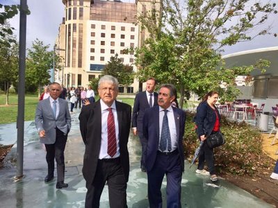 Presidente de Cantabria revela que gobierno de España le pidió mediar en las relaciones con AMLO