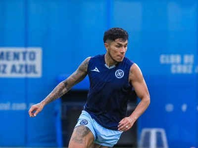 Carlos Salcedo se va de Cruz Azul