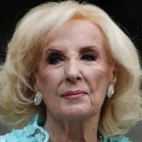 "Nunca trabaja": Mirtha Legrand apuntó inesperadamente contra una figura de la farándula