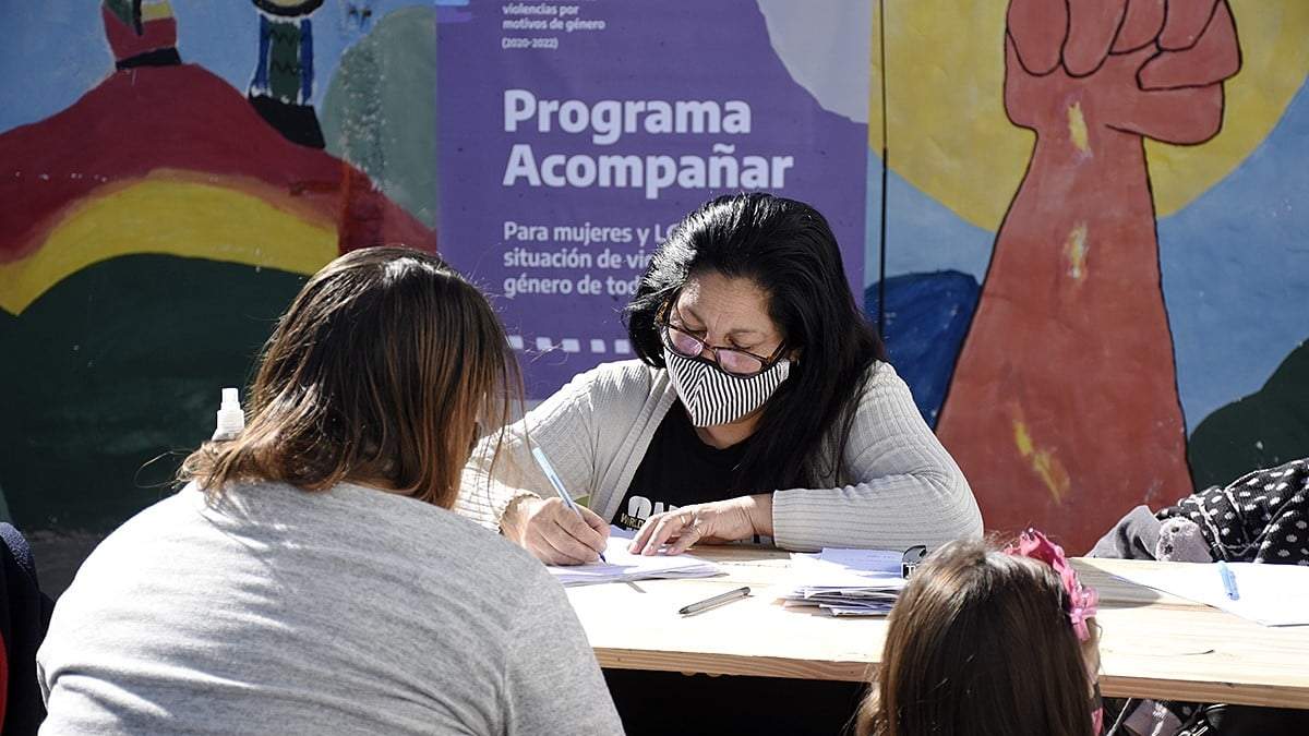 Programa Acompañar, desarrollado por el Ministerio de Mujeres, Géneros y Diversidad. Fuente: (Twitter)