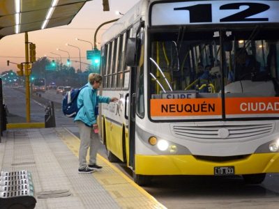 Advertencia: si Neuquén no paga deuda con empresas de transporte público ¡suspenderán colectivos!