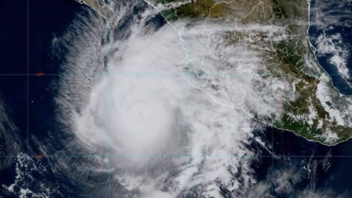 Vista satelital del huracán Norma