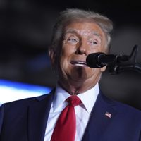 Aumento de aranceles si gana Trump recortaría el PIB de México hasta 1.9%: Fitch