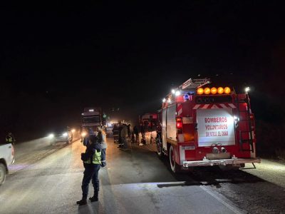 Una persona murió tras chocar dos camiones y una camioneta que trasportaba petroleros