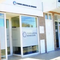 En Rincón de los Sauces, un hombre golpeó a su ex y a todo la familia, pero no irá a prisión