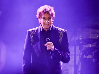 Barry Manilow se someterá a cirugía por cáncer de pulmón temprano y pospone conciertos de enero