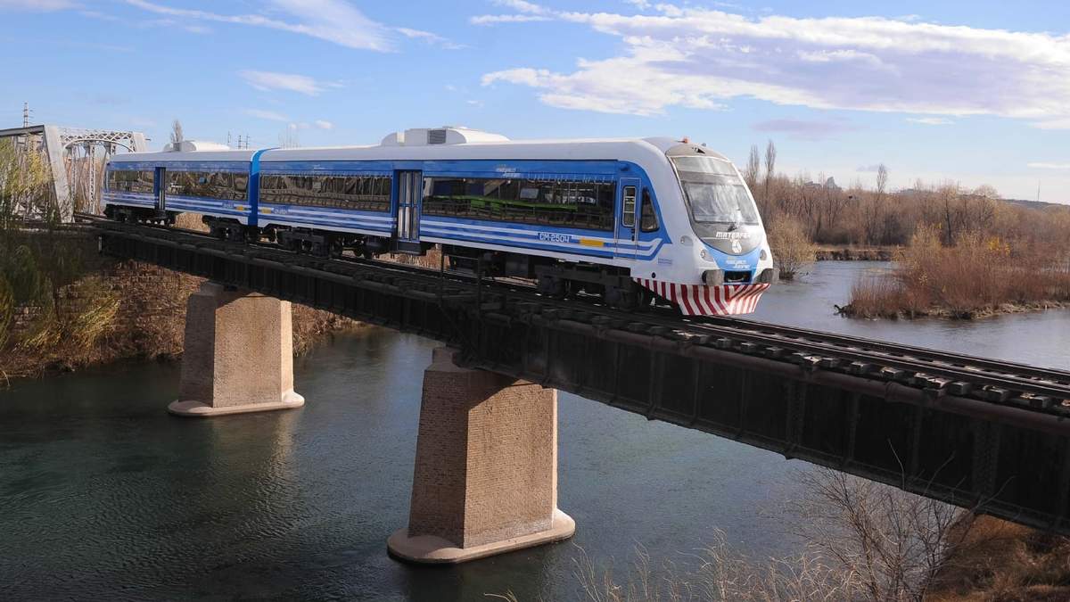Tren del Valle Fuente: (Twitter)