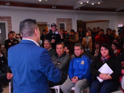 Ramón Rioseco busca captar votantes jóvenes