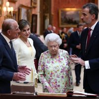 Unidos: el gesto de la reina Letizia, el rey Felipe VI y doña Sofía para el príncipe Felipe