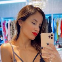 Impresionante: Lourdes Sánchez se animó a hacer una jugada postal sobre el agua