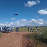 Escapan al menos siete reos del penal de Cieneguillas (Video)
