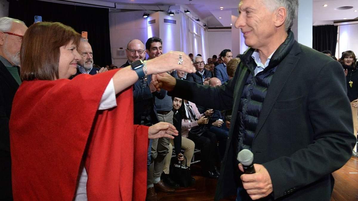 Patricia Bullrich y Mauricio Macri, referentes del PRO. Fuente: (Facebook)