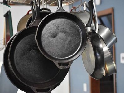 El trucazo que nadie te dijo para que la comida no se pegue en tu sartén sin teflón