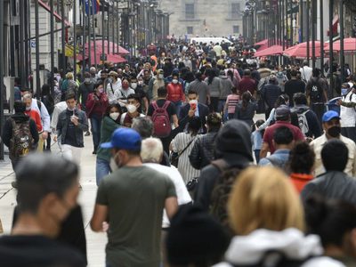 Matándonos implacablemente
