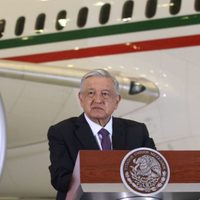 Si tenés una fiesta, podés alquilar el avión presidencial de México: lo anunció López Obrador