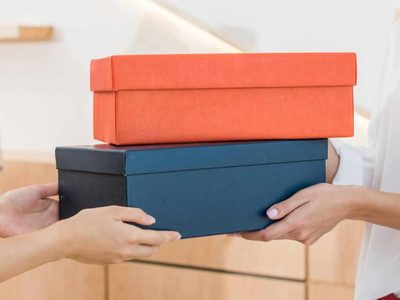 Con una caja de zapatos vieja y sin usar: creá esto tan útil para tener en tu pieza