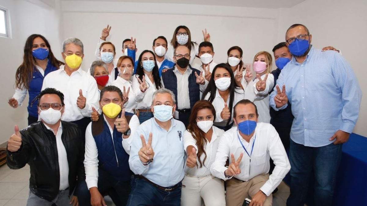 Felipe Calderón estuvo en Puebla apoyando la campaña de Eduardo Rivera