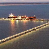 Vaca Muerta acelera: dos buques cargan petróleo en simultáneo rumbo a Estados Unidos
