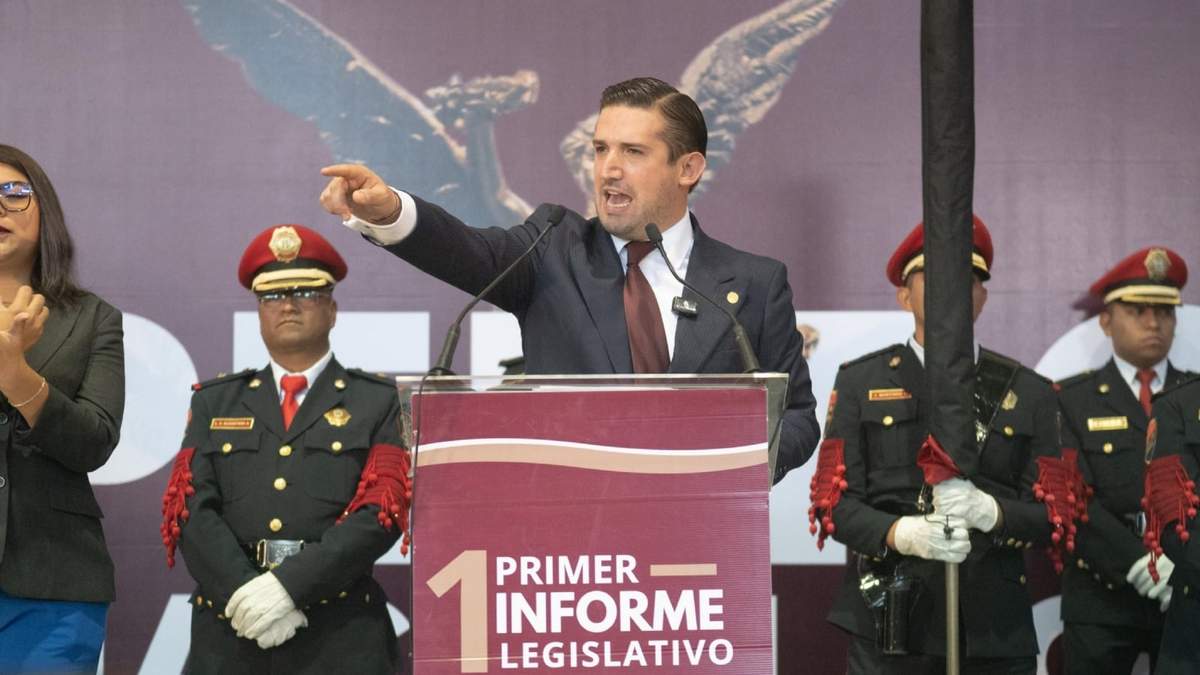 Pedro Haces Lago rindió su primer informe de actividades como diputado local de la Ciudad de México
