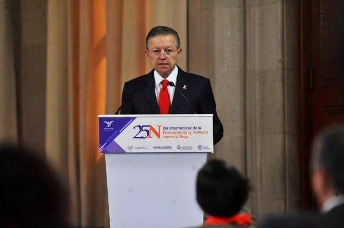 Arturo Zaldívar se despidió de su cargo como ministro presidente  
de la SCJN