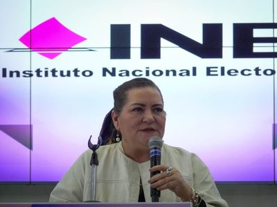 Por recorte al INE, mexicanos en el extranjero no podrán votar en elección de juzgadores