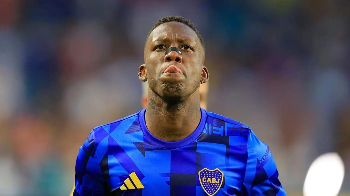 Luis Advíncula Fuente: (X)