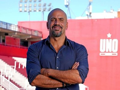 Verón irá a la final del Clausura entre Estudiantes y Racing pese a la suspensión
