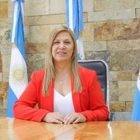 La intendenta Gloria Ruiz recorrió las instalaciones de la nueva clínica de Plottier