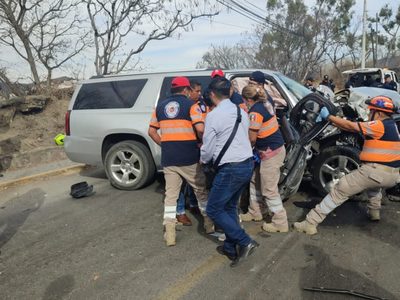 Alcalde de Taxco y un asistente resultan heridos en un ataque a balazos