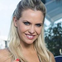 ¡Al aire! Alejandra Maglietti no consiguió de su talla y... ¡Estallan en plena pileta!