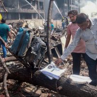 Milagro: apareció un sobreviviente de la tragedia aérea en India