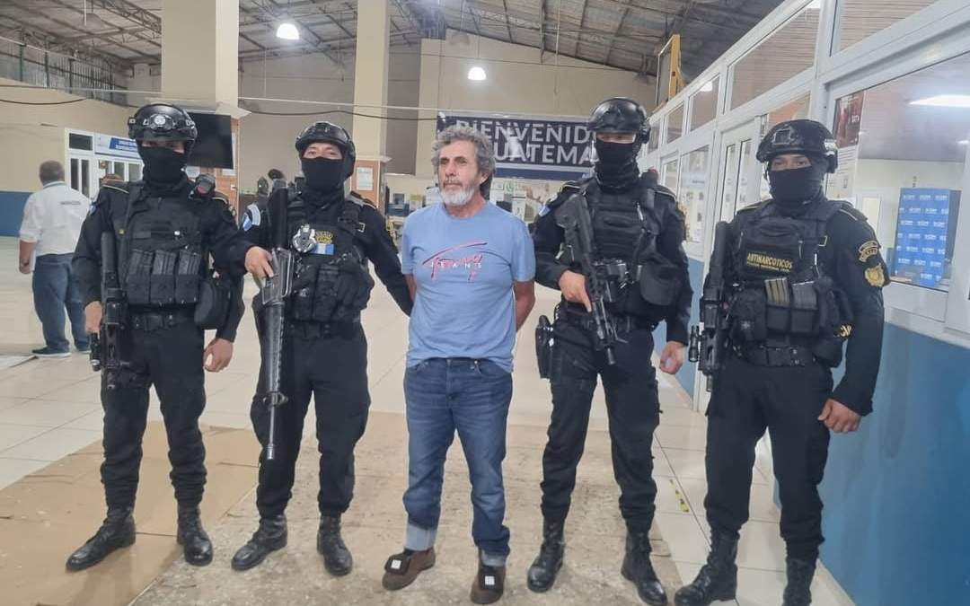 Capturado el máximo líder del grupo de narcotraficantes Los HuistasPolicía Nacional Civil coordinó con las autoridades de México y Estados Unidos la captura del máximo líder del grupo de narcotraficante