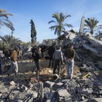 Un bebé murió congelado en Gaza mientras Israel y Hamás se acusan de retrasos por alto al fuego