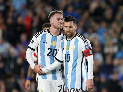 Alexis Mac Allister reveló quién usará la "10" de Lionel Messi durante su ausencia en Argentina