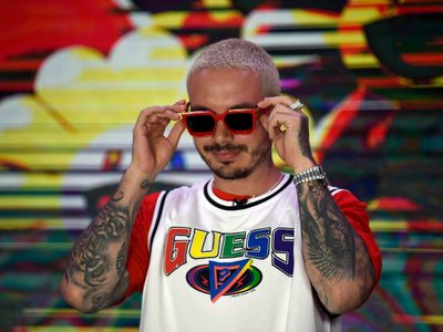 J Balvin recordó el momento en el que soñaba con ser famoso y estaba con Karol G