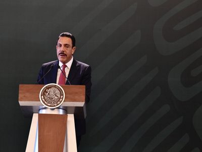 Detienen a subsecretario de Fayad e Interpol emite ficha roja contra excontralor