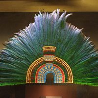 Gutiérrez Müller: 100 años después se usa el mismo argumento para no devolver Penacho de Moctezuma