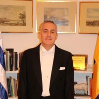 Uruguay suspendió a su embajador en Suecia e investigan el uso de fondos estatales