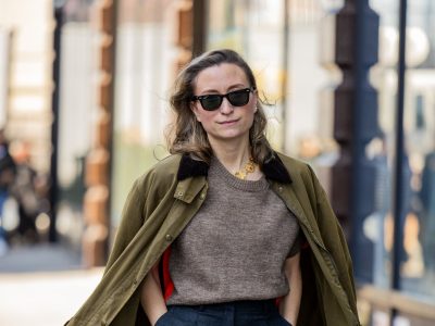 Dale un respiro a las parkas: mirá cuál es la prenda que promete salvar tus looks esta temporada