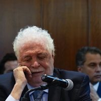 ¿Espionaje? El Gobierno respaldó la llegada de médicos cubanos