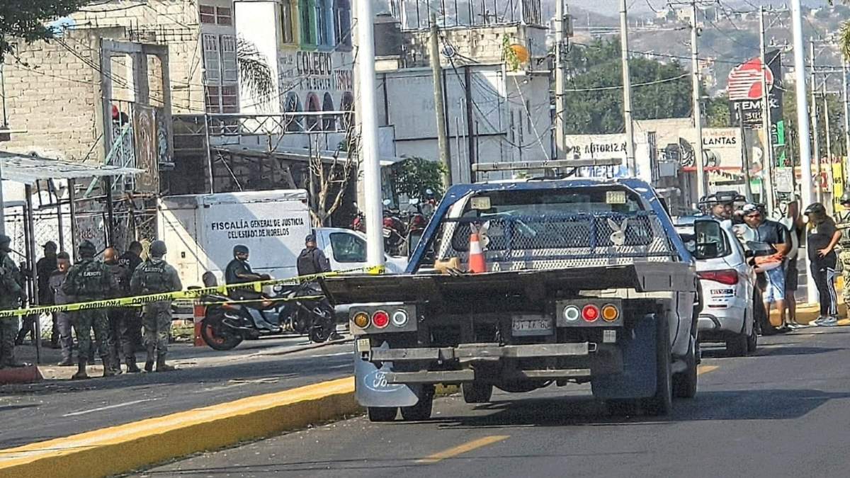 El sitio del ataque fue acordonado por policías