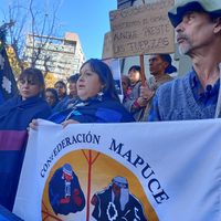 Avanza el desalojo de dos comunidades mapuches en Villa La Angostura