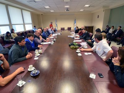 Empleados de la Legislatura proponen que la zona desfavorable no tribute ganancias
