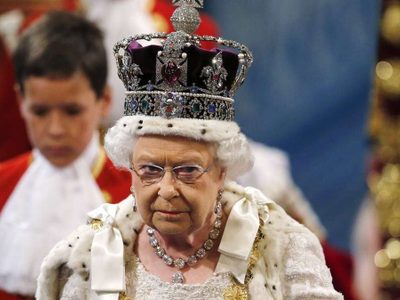 ¡Decisión final! Un gran quiebre en la corona británica, la Reina Isabel no tiene consuelo