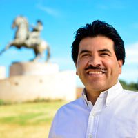 Improcedente, declara el INE queja contra presidente municipal de Durango por spots