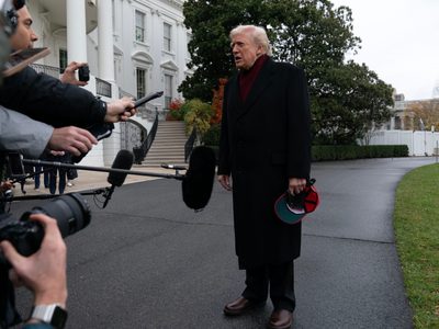 Trump matiza que su plan de paz para Ucrania no es una propuesta definitiva